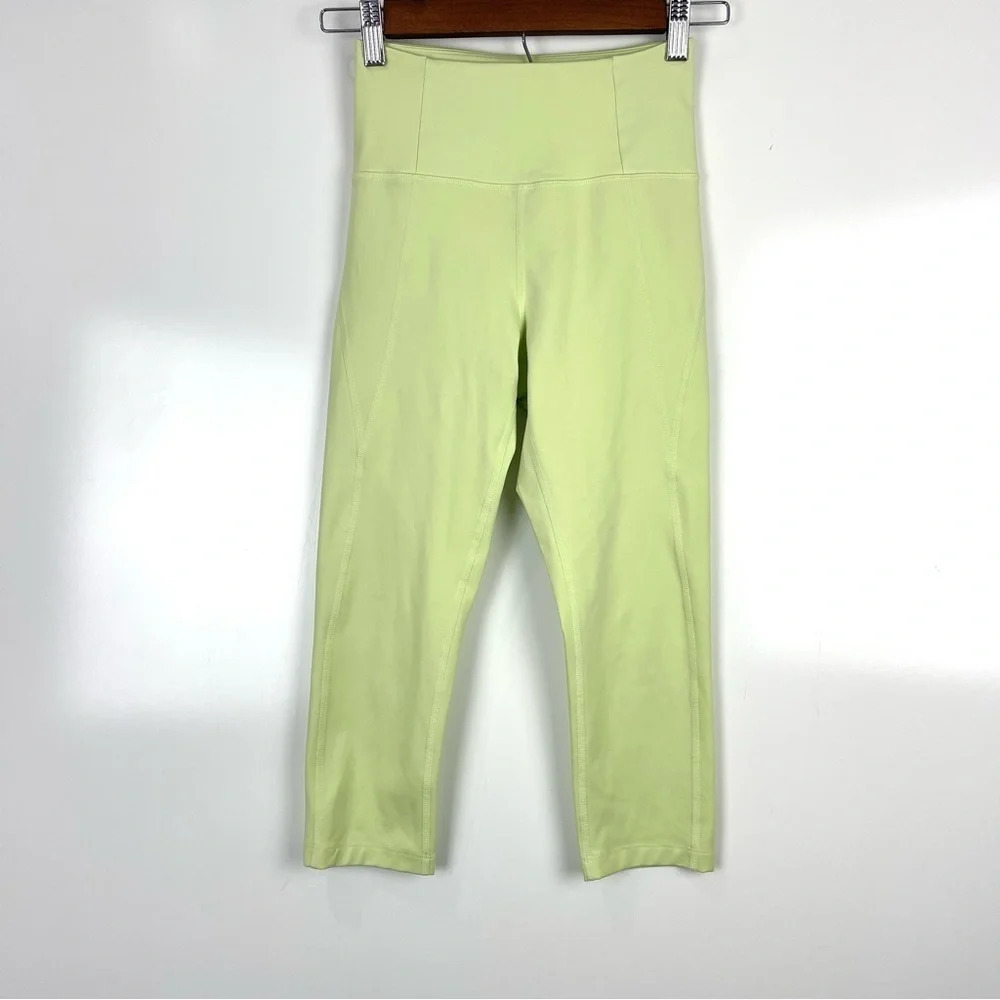 Girlfriend Collective Lime Green Cropped Leggings Size XS
